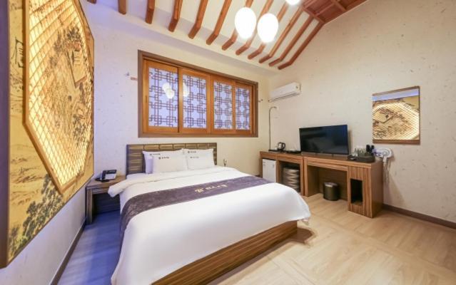 Jeonju Hanok Hotel Kung Luaran gambar
