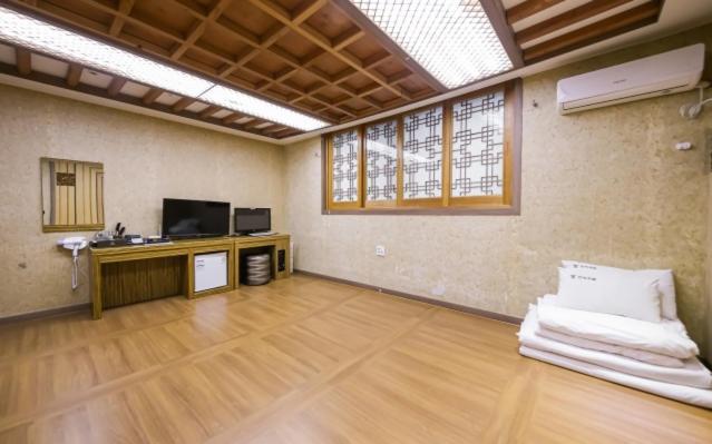 Jeonju Hanok Hotel Kung Luaran gambar