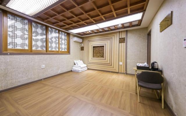 Jeonju Hanok Hotel Kung Luaran gambar