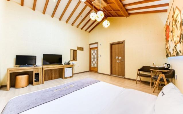 Jeonju Hanok Hotel Kung Luaran gambar