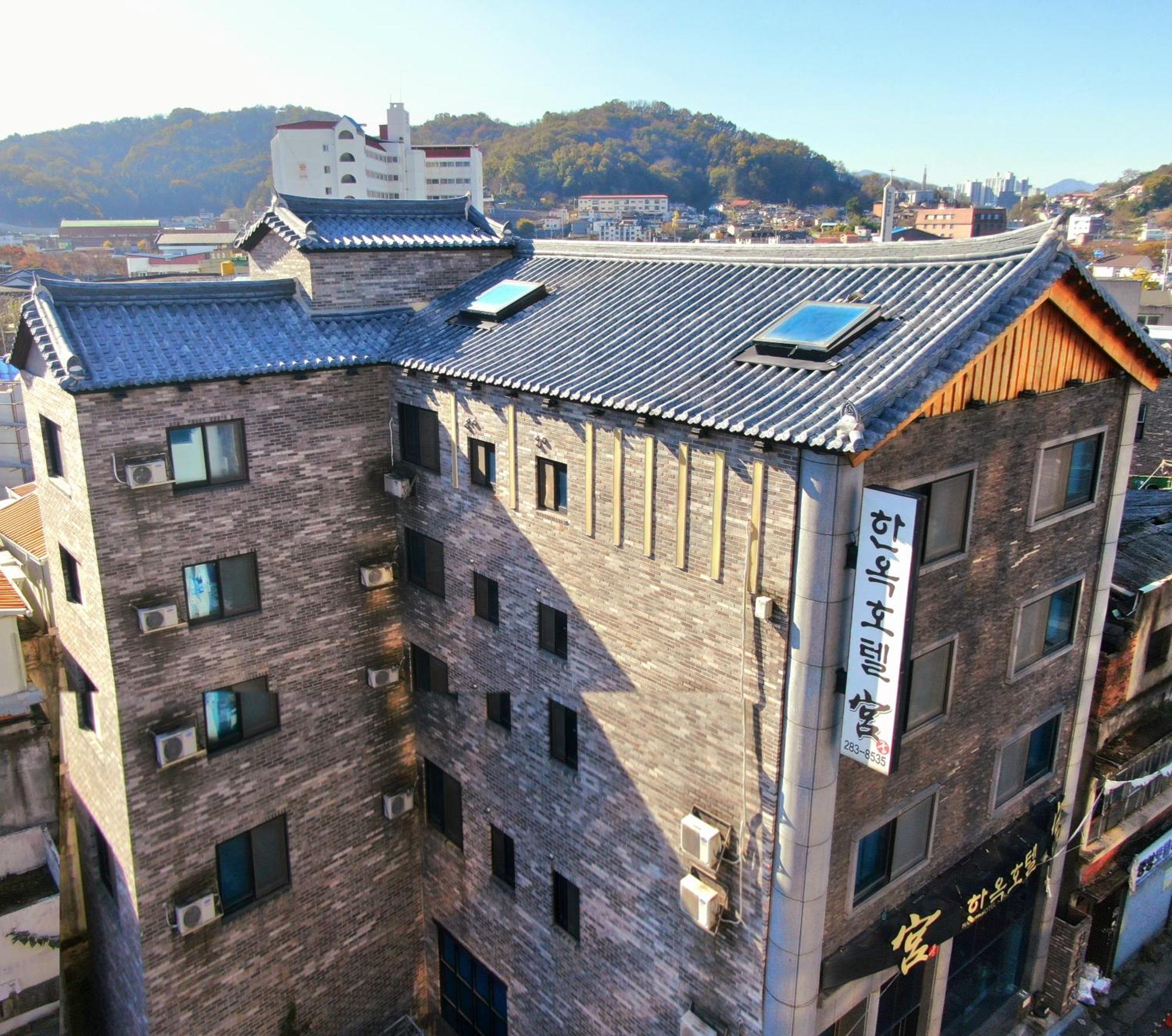 Jeonju Hanok Hotel Kung Luaran gambar