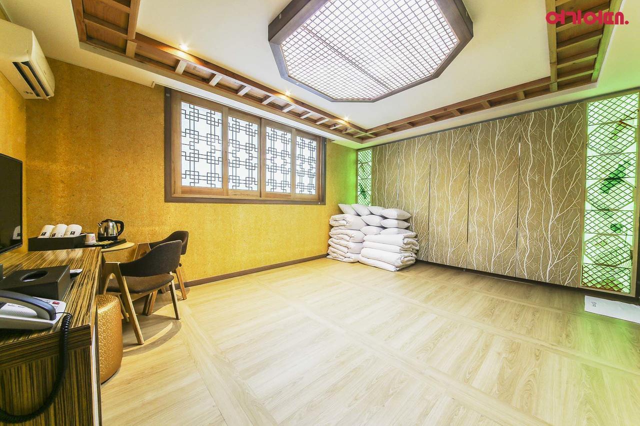 Jeonju Hanok Hotel Kung Luaran gambar